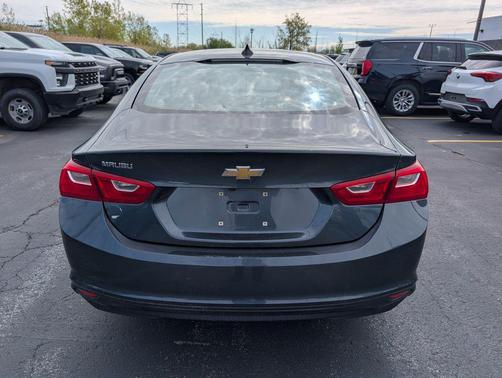 Shadow Gray Metallic 2020 Chevrolet Malibu 1LS