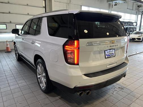 2023 Chevrolet Tahoe 4WD High Country