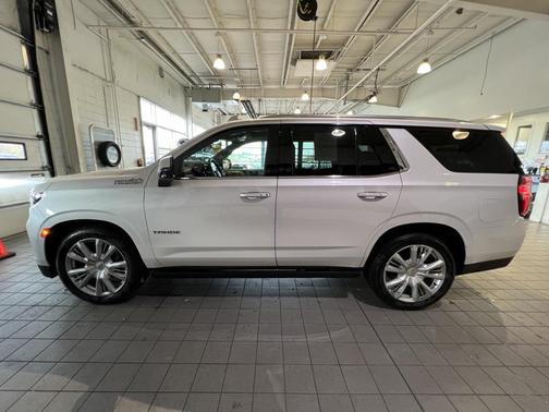 2023 Chevrolet Tahoe 4WD High Country
