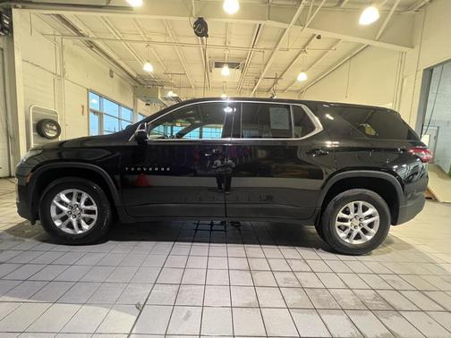 2024 Chevrolet Traverse LS
