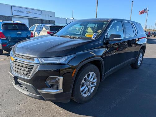 2024 Chevrolet Traverse LS