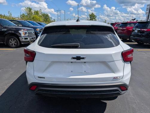 2024 Chevrolet Trax FWD 1RS