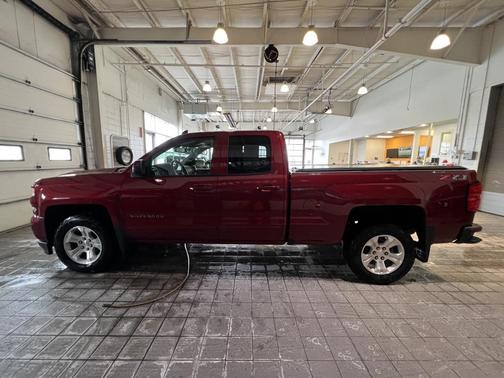 2018 Chevrolet Silverado 1500 2LT