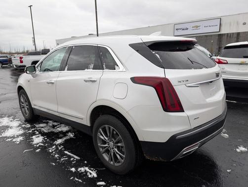 2021 Cadillac XT5 Premium Luxury