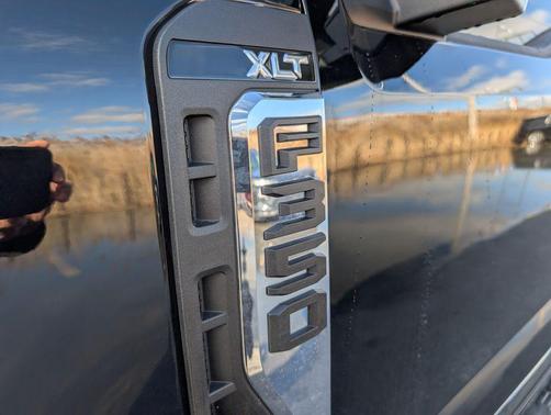 2024 Ford F-350 XLT