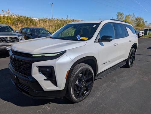 2025 Chevrolet Traverse RS