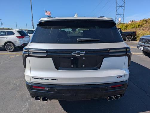 2025 Chevrolet Traverse RS