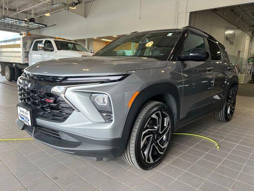 Sterling Gray Metallic 2024 Chevrolet Trailblazer RS