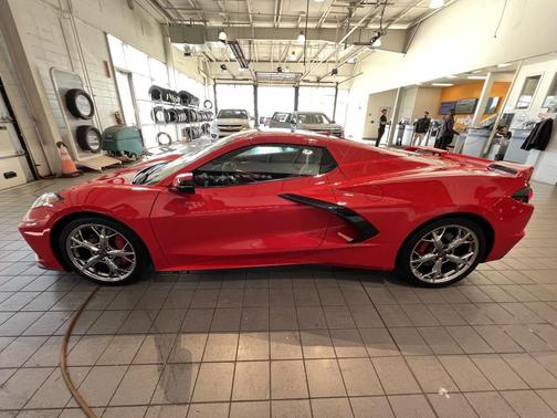 2023 Chevrolet Corvette Stingray w/3LT