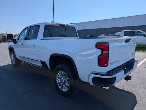 2024 Chevrolet Silverado 3500 High Country