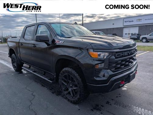 2022 Chevrolet Silverado 1500 Custom Trail Boss