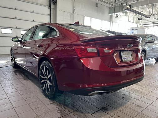 2022 Chevrolet Malibu FWD RS