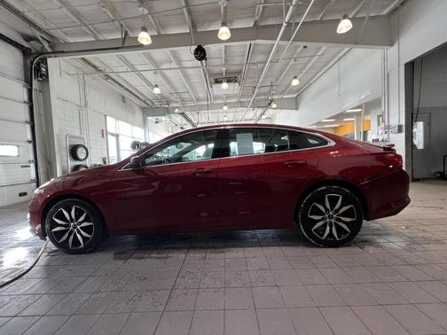 2022 Chevrolet Malibu FWD RS