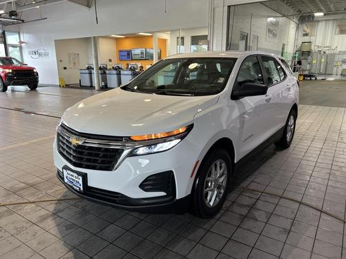 2022 Chevrolet Equinox LS