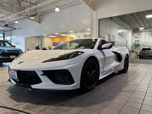 2022 Chevrolet Corvette Stingray w/2LT