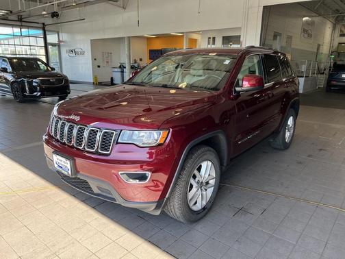 2018 Jeep Grand Cherokee Laredo E