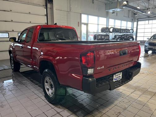 2022 Toyota Tacoma SR