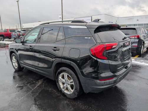 2020 GMC Terrain SLE
