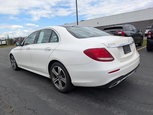 Polar White 2019 Mercedes-Benz E-Class 4MATIC