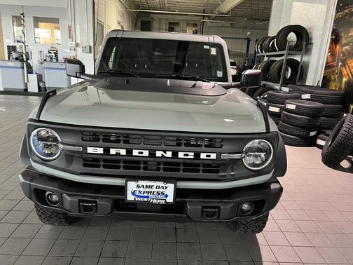 2022 Ford Bronco Black Diamond