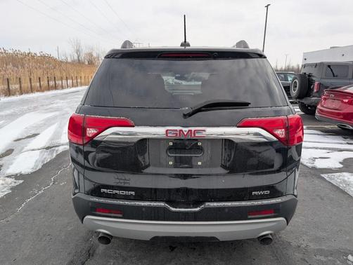 2019 GMC Acadia SLE-2
