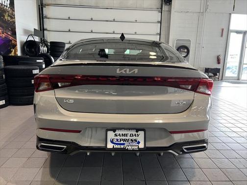 2024 Kia K5 GT-Line