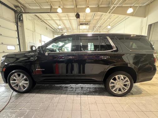 2024 Chevrolet Tahoe 4WD High Country