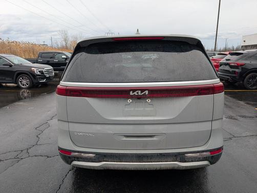 2024 Kia Carnival EX