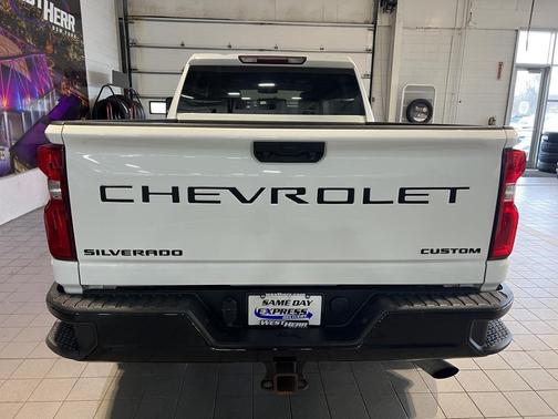 2020 Chevrolet Silverado 2500 Custom