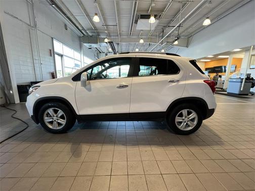 Photo 5 of 24 of 2019 Chevrolet Trax LT
