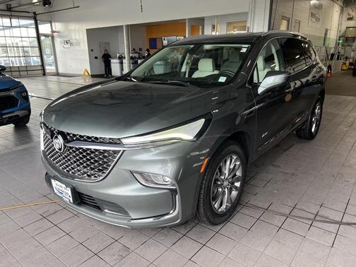 2023 Buick Enclave Avenir FWD