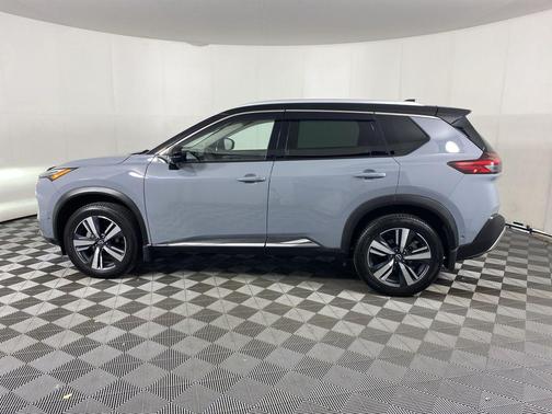 2022 Nissan Rogue Platinum