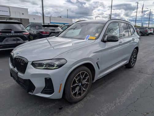 Brooklyn Grey Metallic 2024 BMW X3 M40i