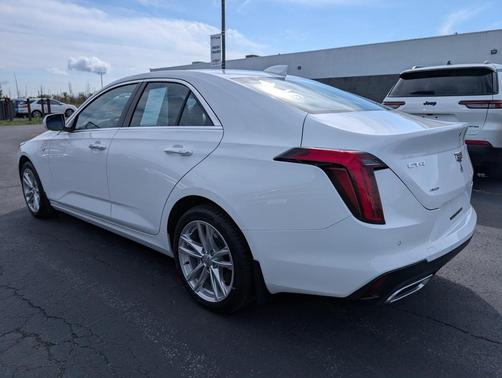 2024 Cadillac CT4 Luxury