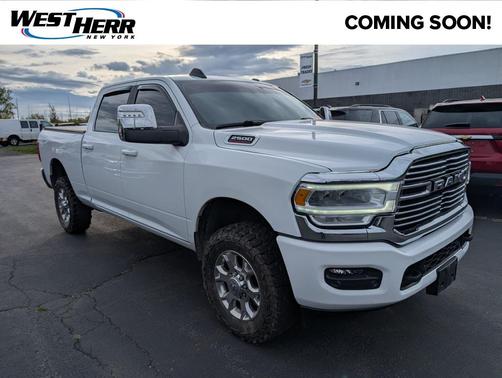 2023 RAM 2500 Laramie Crew Cab 4x4 6'4' Box