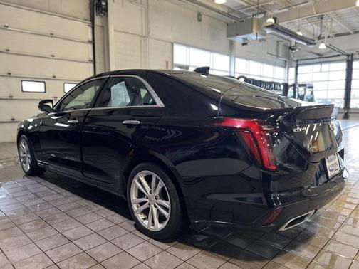 2021 Cadillac CT4 Luxury