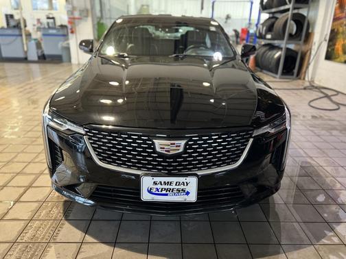 2021 Cadillac CT4 Luxury