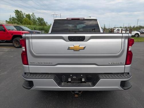 2022 Chevrolet Silverado 1500 Custom