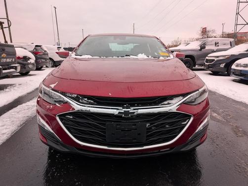 2023 Chevrolet Malibu FWD RS