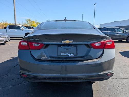2017 Chevrolet Malibu 1LT