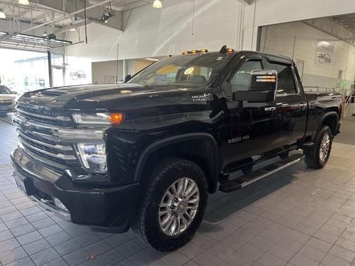2022 Chevrolet Silverado 2500 High Country