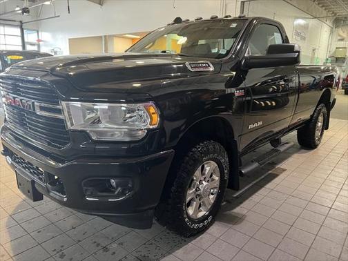 2020 RAM 2500 Big Horn Regular Cab 4X4 8' Box