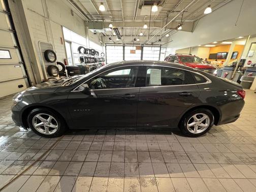 2017 Chevrolet Malibu 1LS