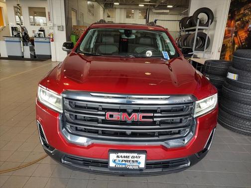 2022 GMC Acadia AWD AT4