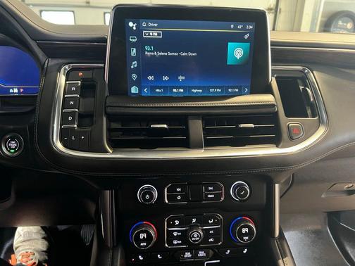 Midnight Blue Metallic 2022 Chevrolet Tahoe LT