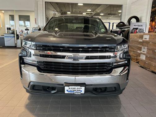 Shadow Gray Metallic 2022 Chevrolet Silverado 1500 Limited 1LT