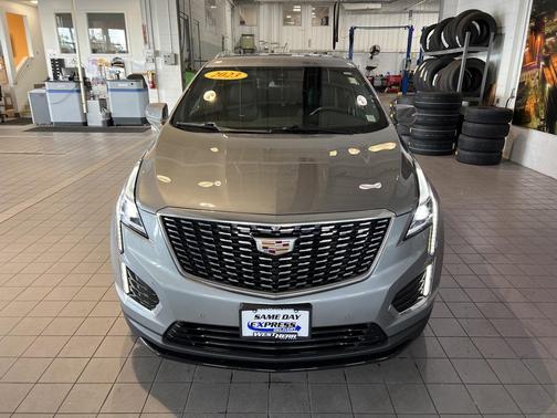 2023 Cadillac XT5 Luxury