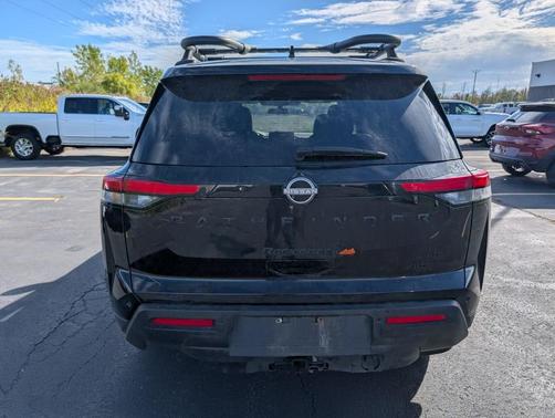 2024 Nissan Pathfinder Rock Creek 4WD