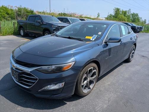 2022 Chevrolet Malibu FWD LT