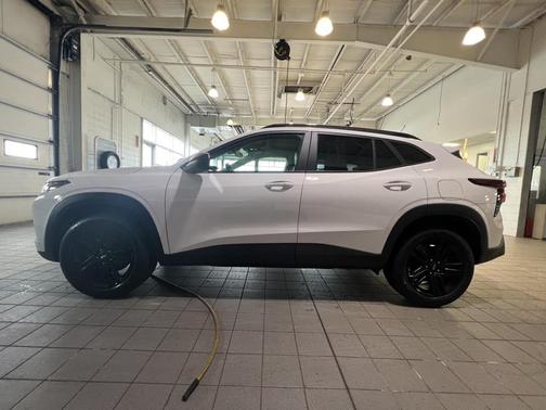 2025 Chevrolet Trax FWD ACTIV